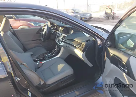 2015 Honda Accord Ex-L z USA, uszkodzony, nr VIN 1HGCR2F82FA276180